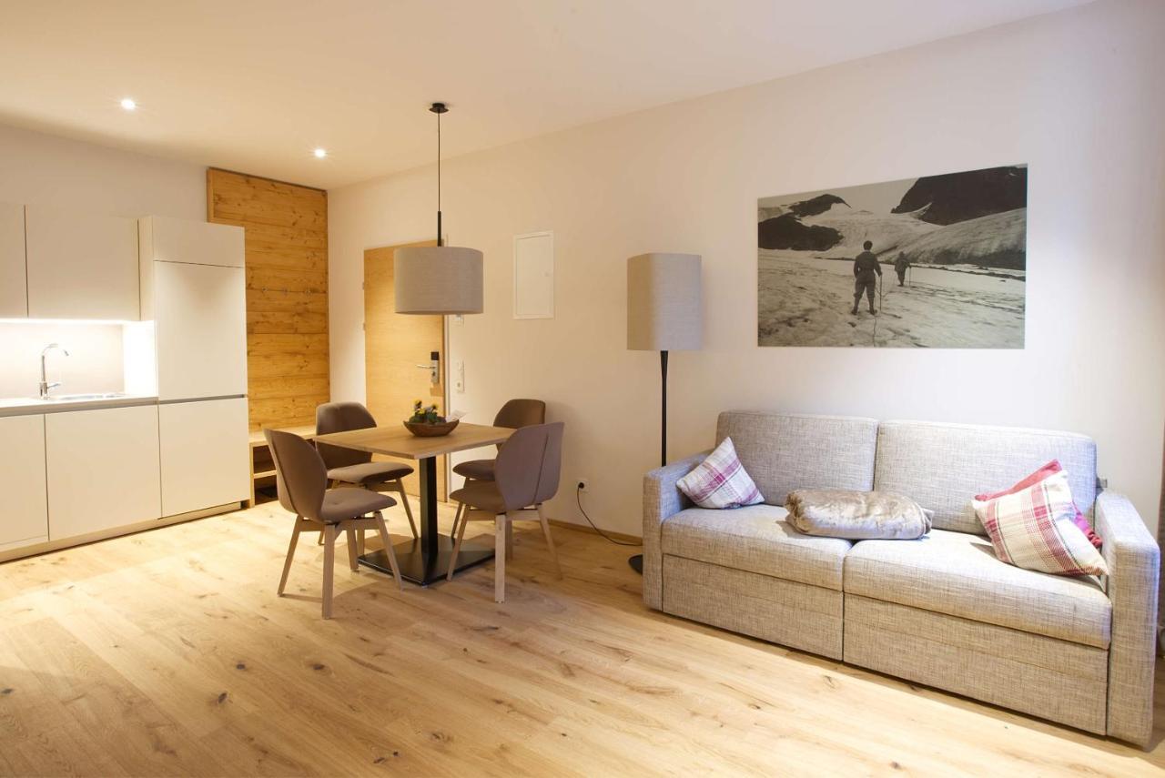 Adler Alpen Apartments Schruns Room photo